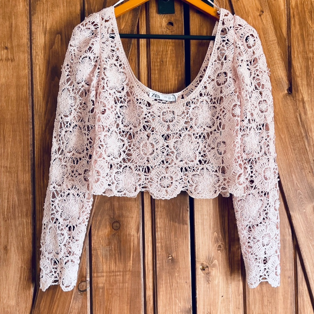 Zara Crochet Crop Top Large